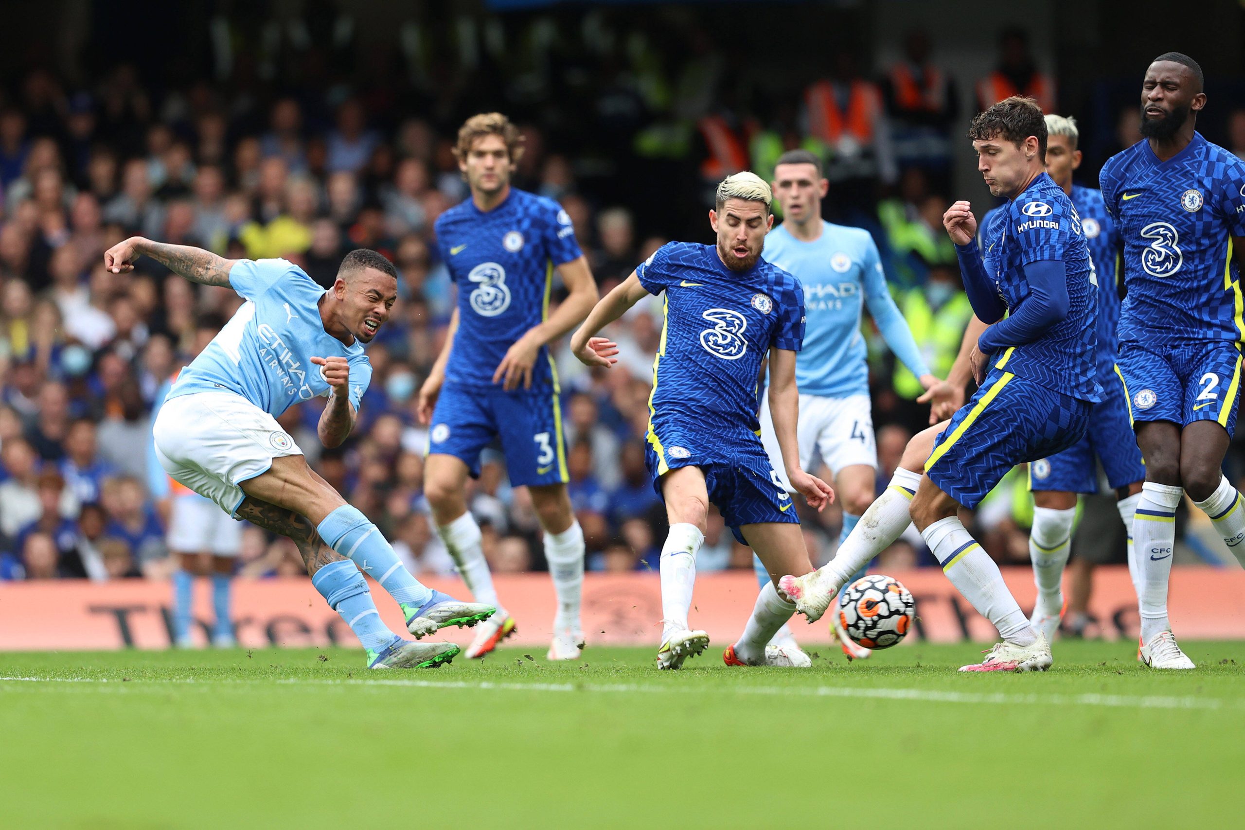 Chelsea lost against Manchester City but Saul Niguez did not feature in the 3-5-2 foramtion.