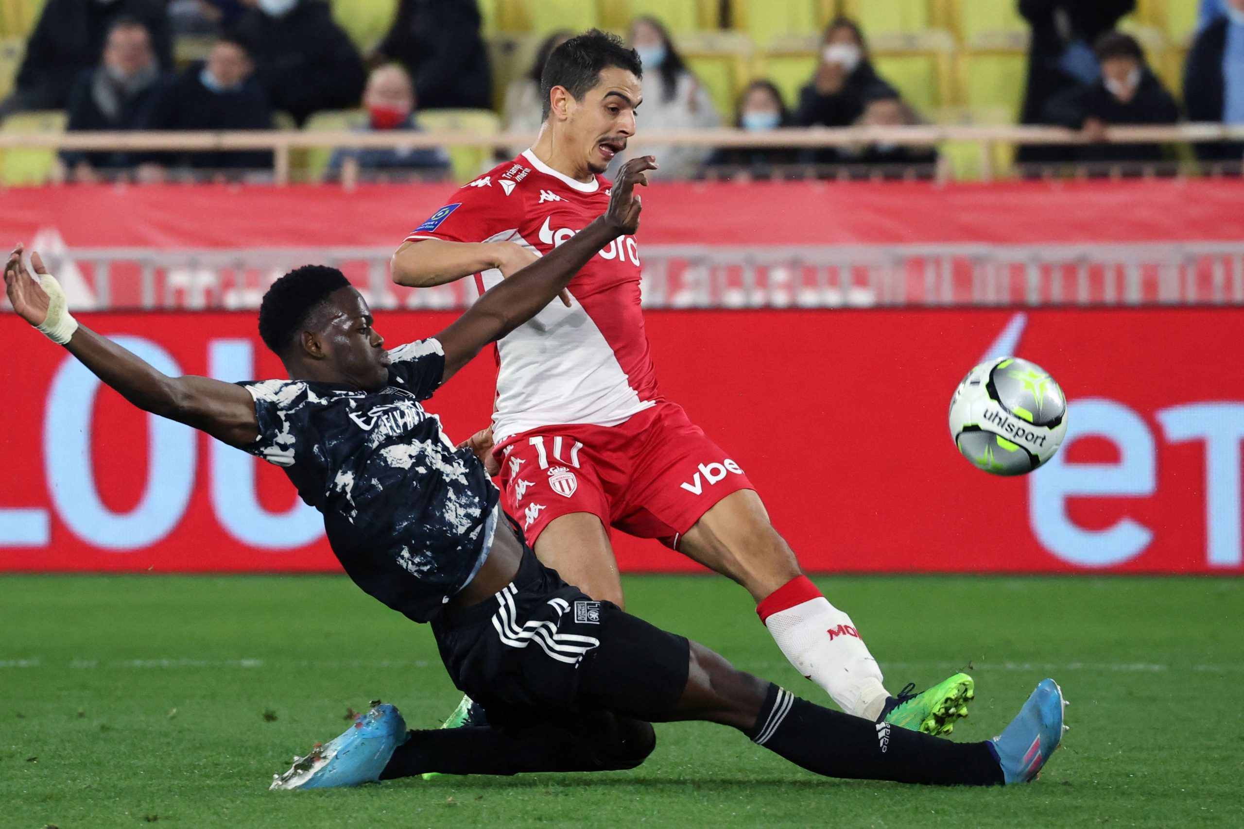 Transfer News: Chelsea battle Manchester United for Lyon centre-back Castello Lukeba.