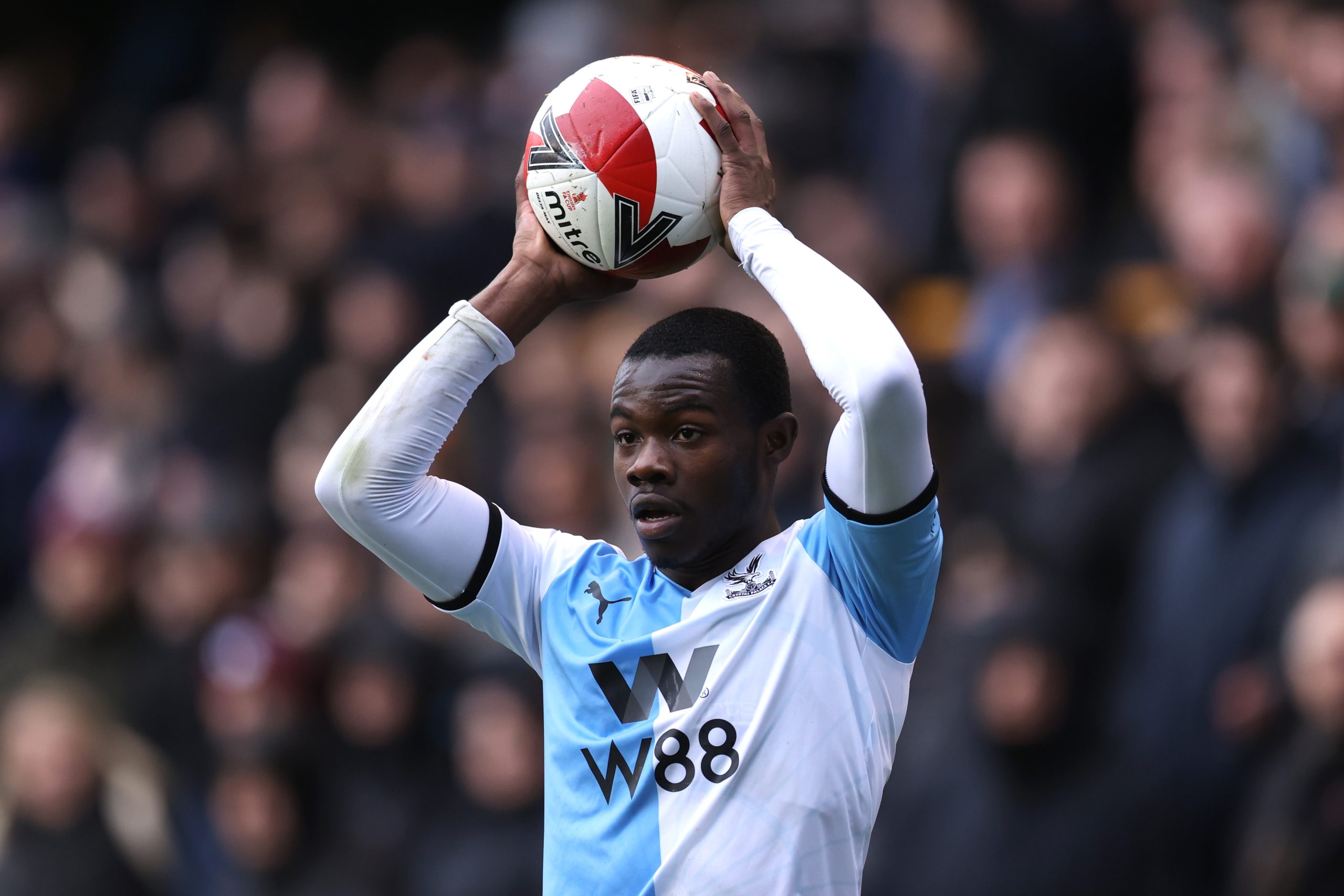 Transfer News: Chelsea battle Manchester City to sign Crystal Palace left-back Tyrick Mitchell.