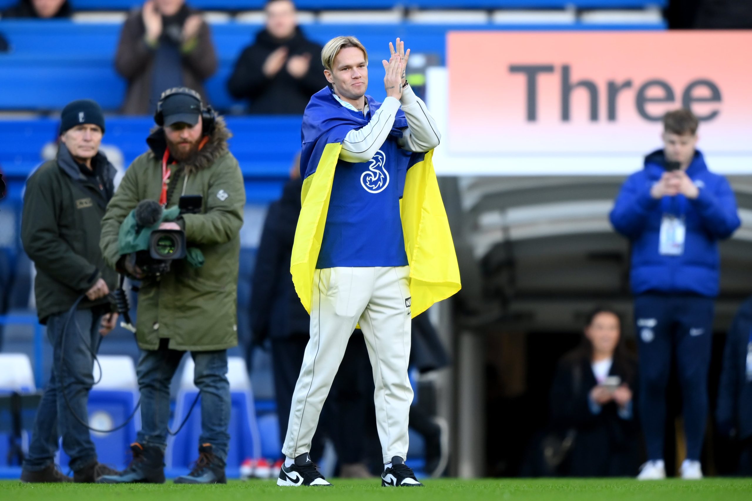 Ben Jacobs praises Chelsea boss Graham Potter for his management of Mykhaylo Mudryk.